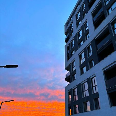 شقة Sky View - Free Parking ياش المظهر الخارجي الصورة